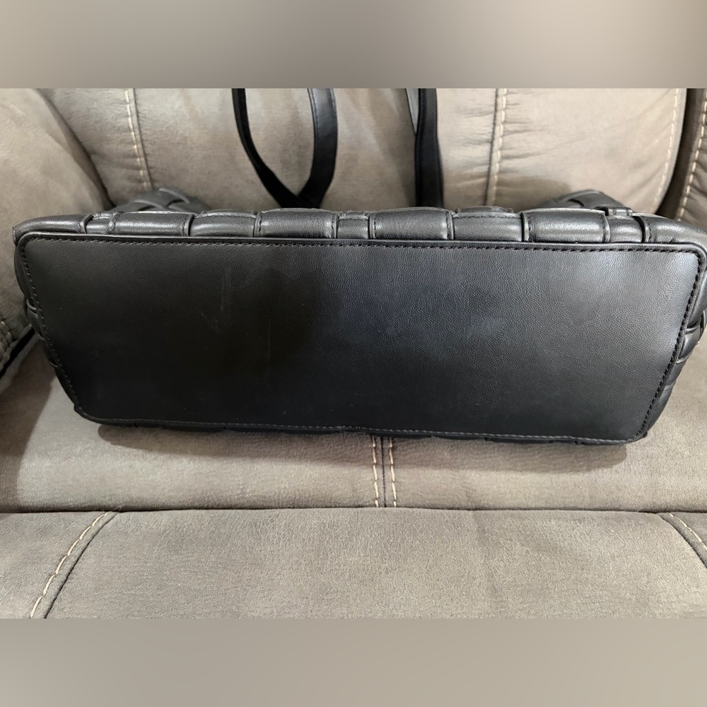 Michael Kors Black Woven Tote with Pouch - Picture 7 of 9